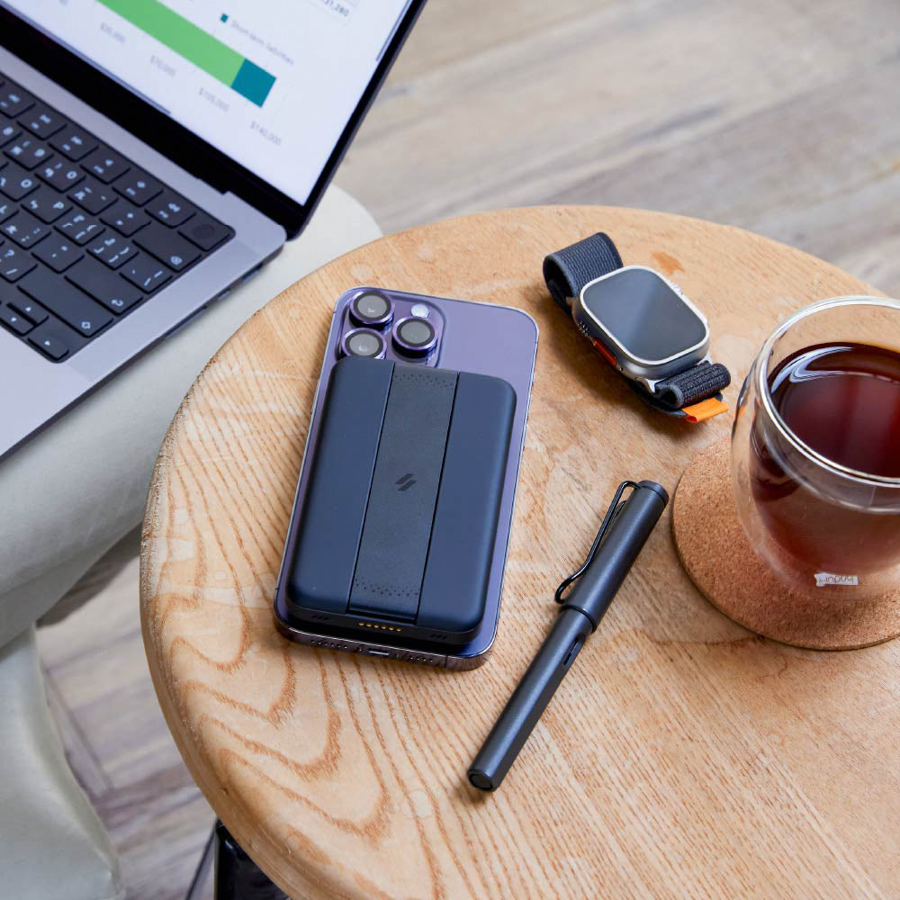 Mag 5 Magnetic 5-in-1 Wireless Charging Station