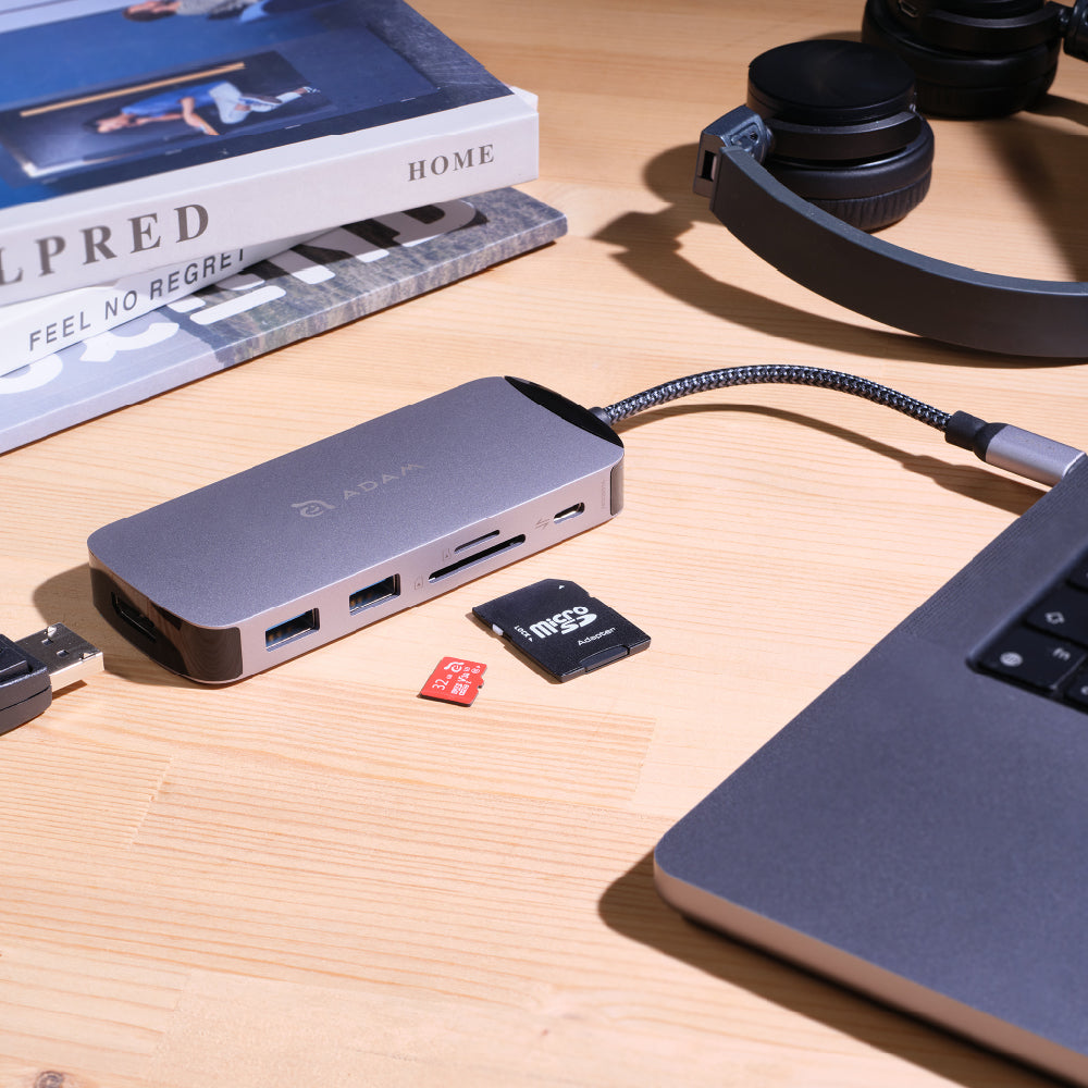 CASA Hub X DP - USB-C 8K 10-in-1 Hub