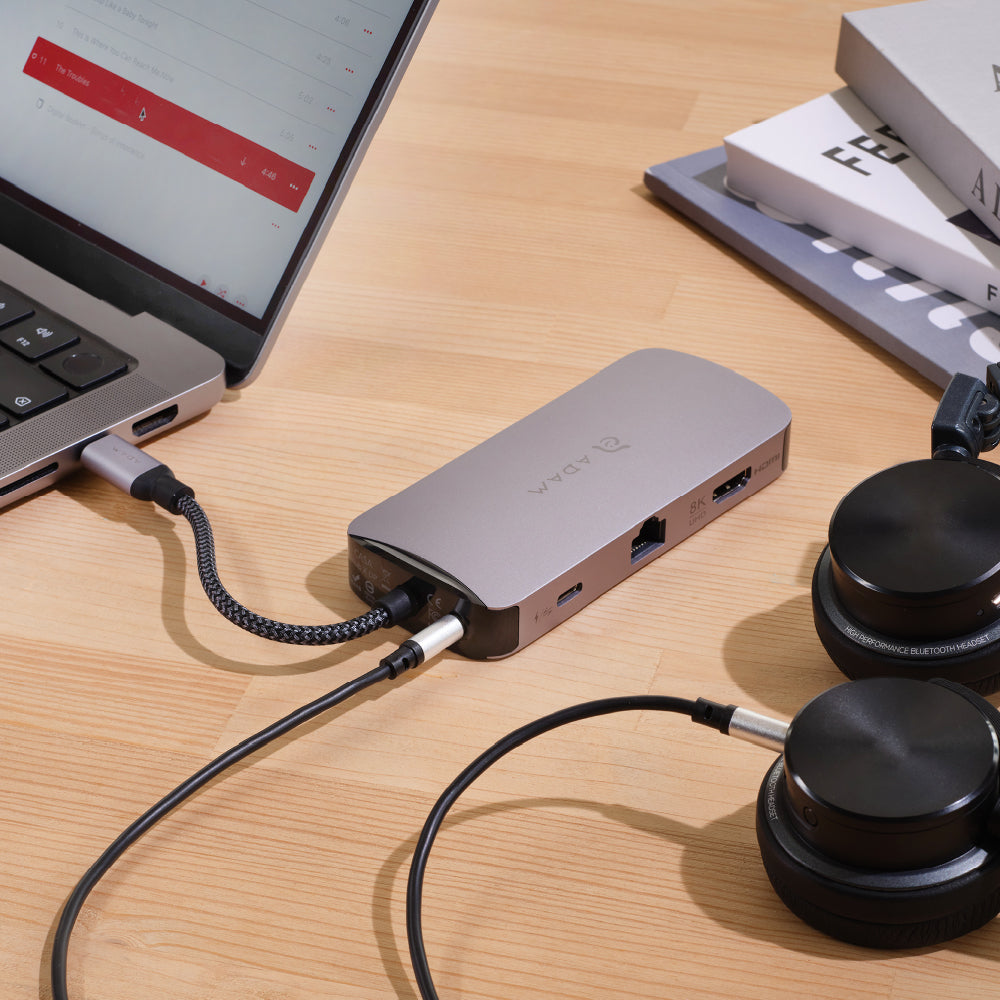 CASA Hub X DP - USB-C 8K 10-in-1 Hub
