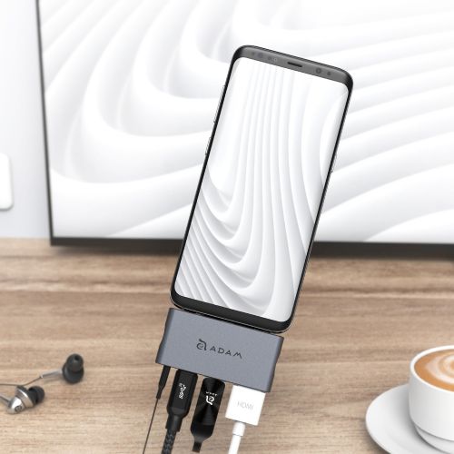 CASA Hub i4 USB 3.1 USB Type C (USB-C) 4 Port Hub for iPad Pro