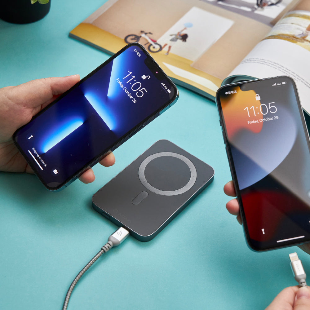 GRAVITY C1 - Magnetic Wireless Charging Power Bank