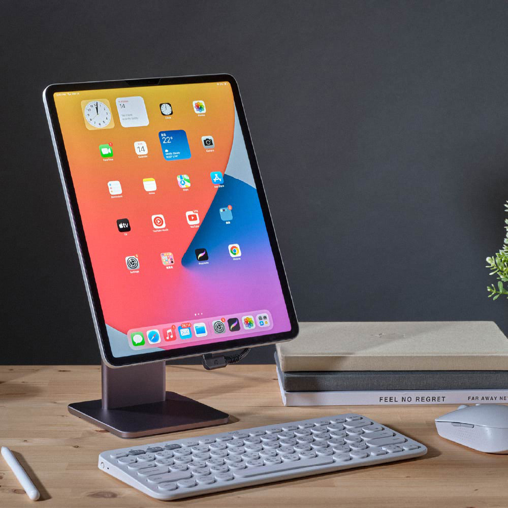 Mag M Pro Magnetic 8-in-1 iPad Stand Hub