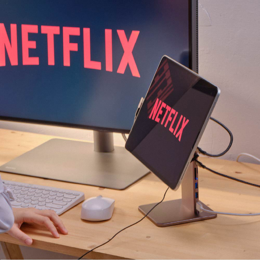 Mag M Pro Magnetic 8-in-1 iPad Stand Hub