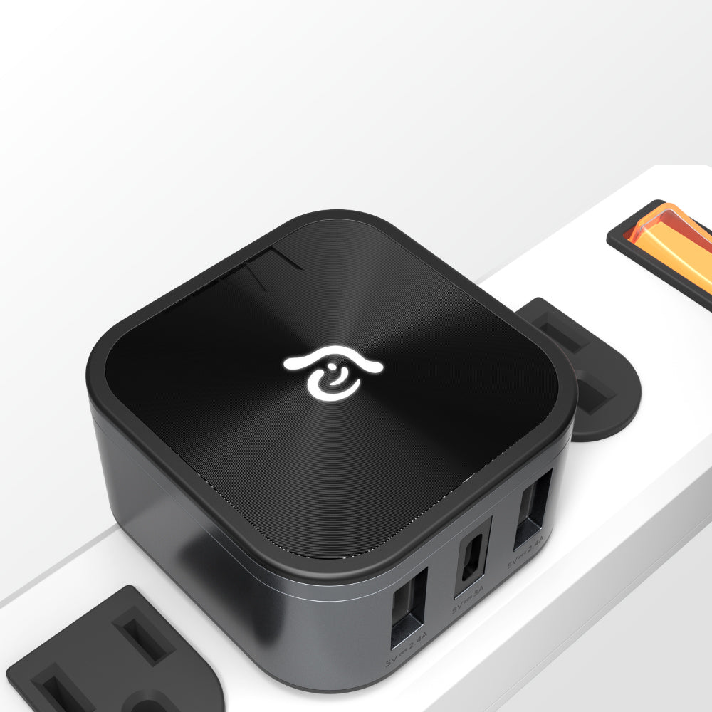 OMNIA T3 Universal Travel Adapter